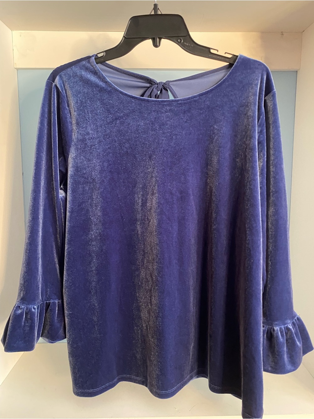 Talbots Quiet Luxury Flounce Sleeves Soft Stretch Velour Top 1X